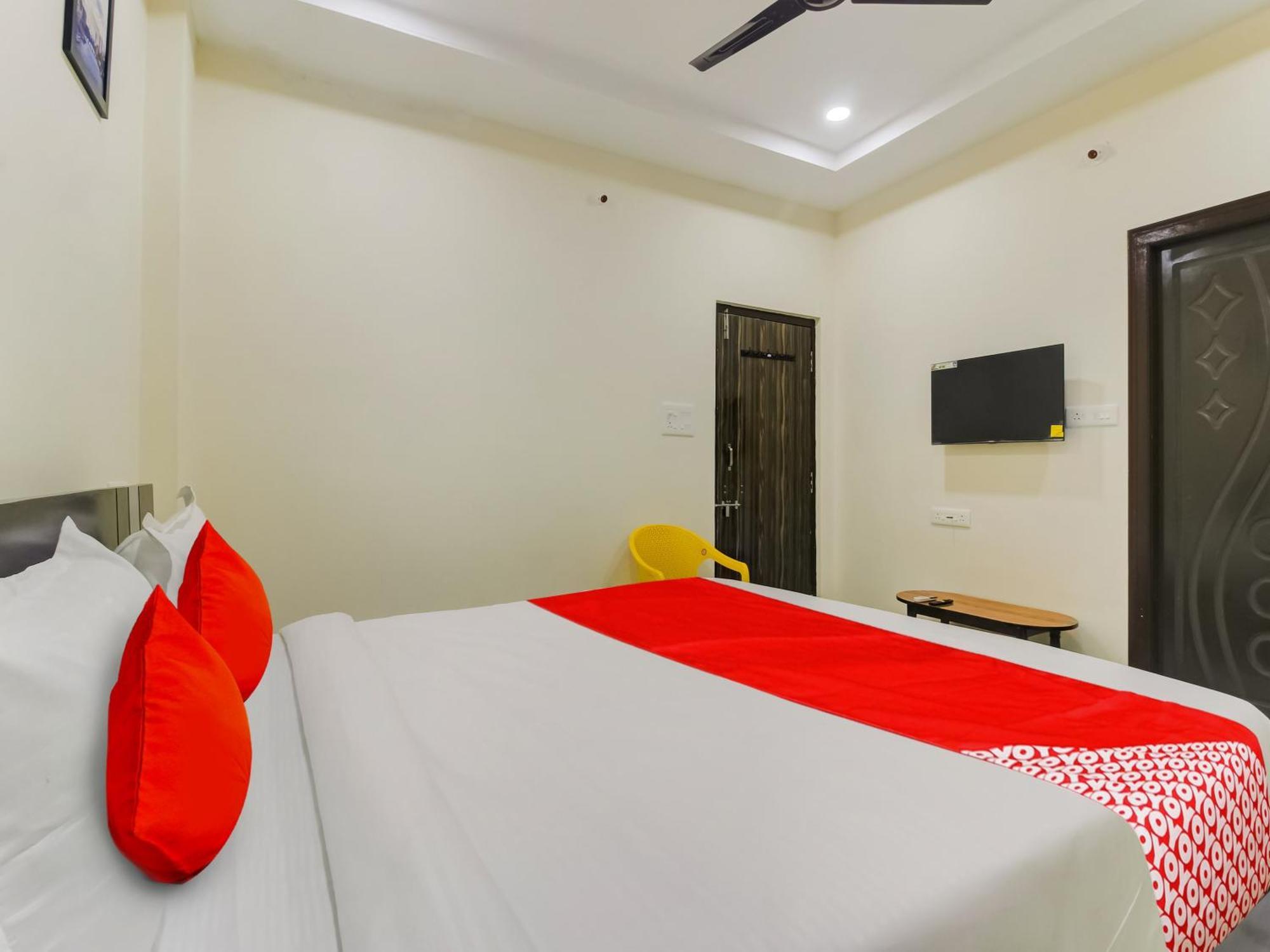 Super Hotel O Sri Nirvana Pride Ibrahimpatan Екстер'єр фото