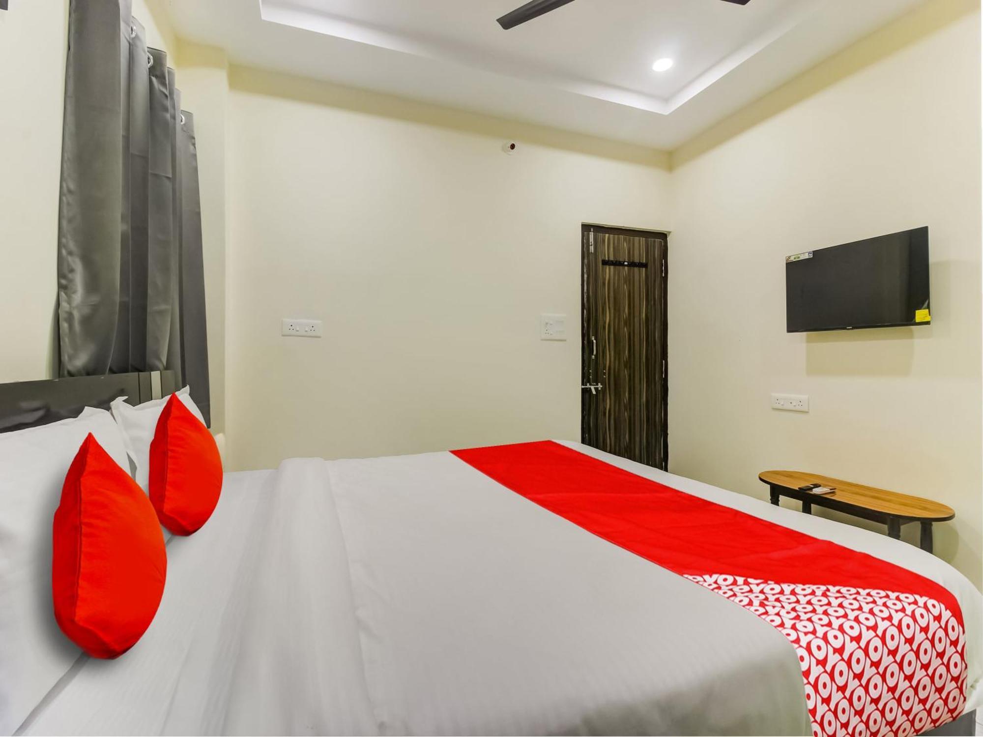 Super Hotel O Sri Nirvana Pride Ibrahimpatan Екстер'єр фото