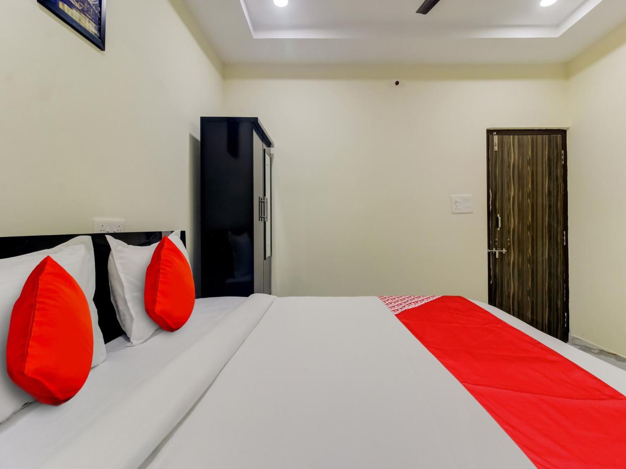 Super Hotel O Sri Nirvana Pride Ibrahimpatan Екстер'єр фото